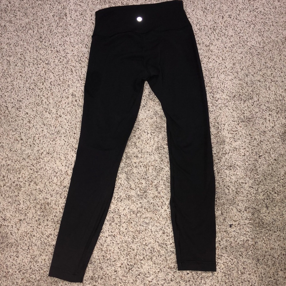 lululemon black leggings wunder under pants